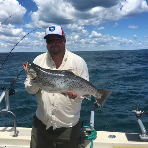 Fishing charter photo 9 of 43